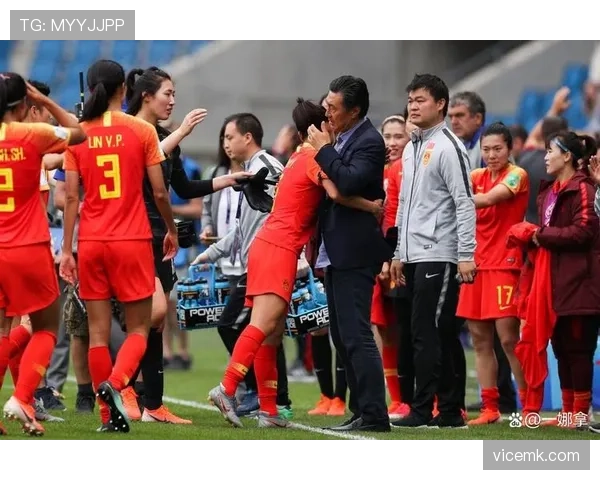 中国女足集训重点打磨攻防转换细节提升竞争力 中国女足集训重点打磨攻防转换细节提升竞争力